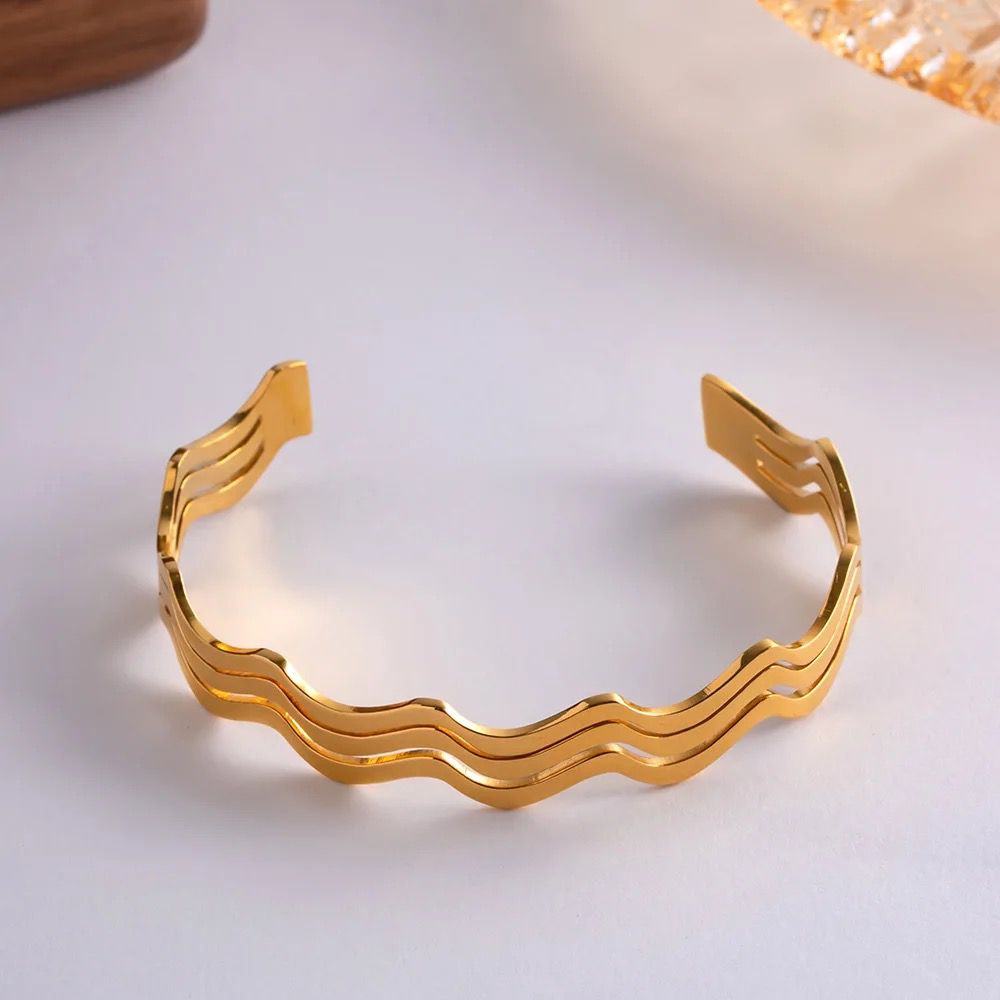 Wave Bracelet