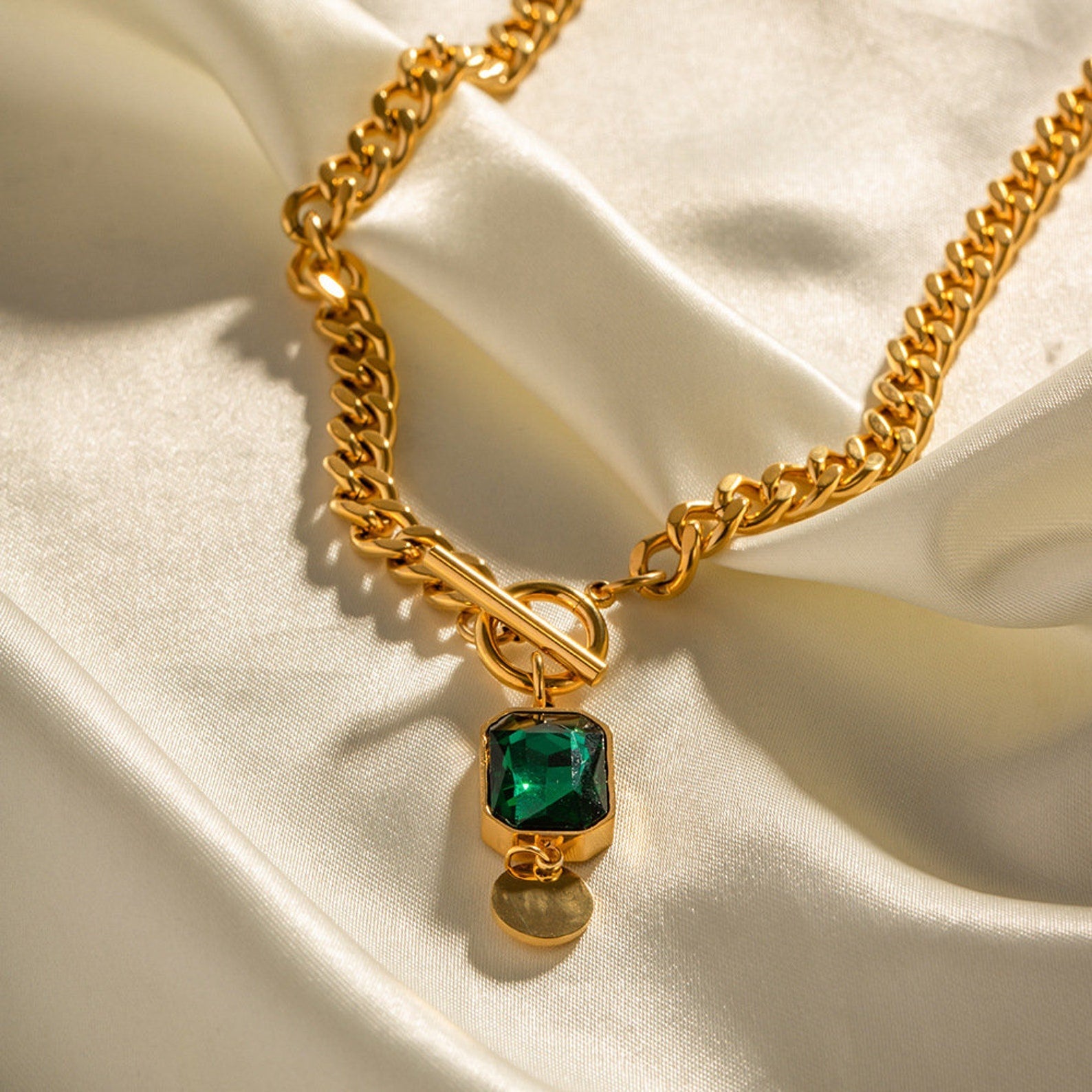 Buckle Necklace