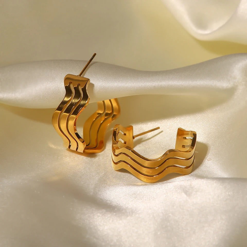 Wave Earring