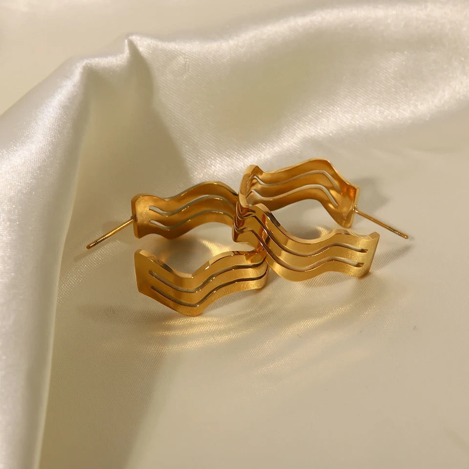 Wave Earring