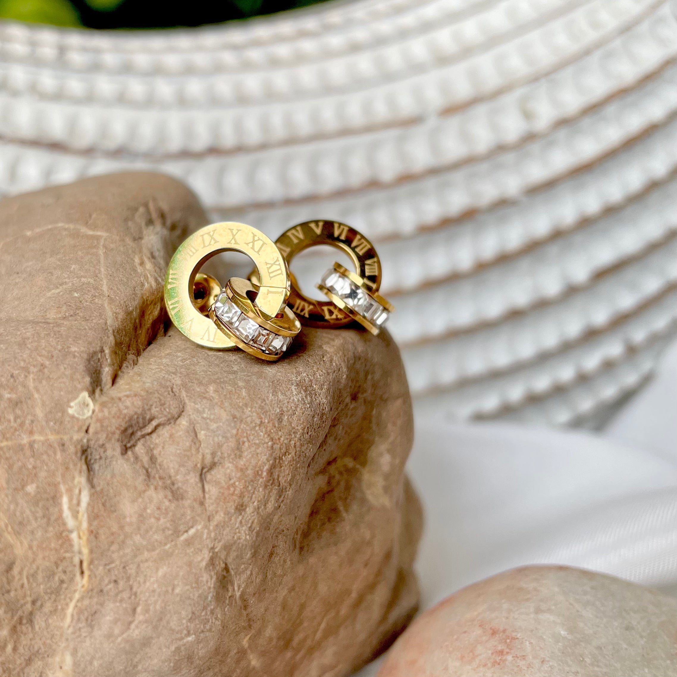 Interlock Earring