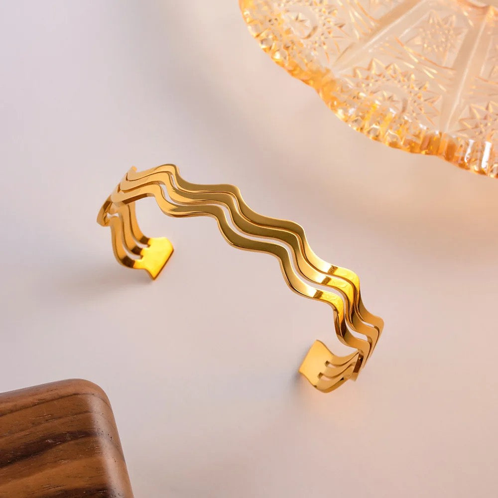 Wave Bracelet