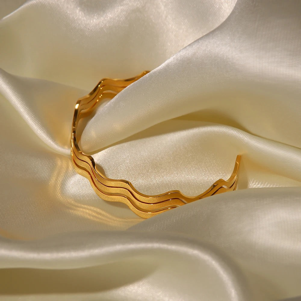 Wave Bracelet